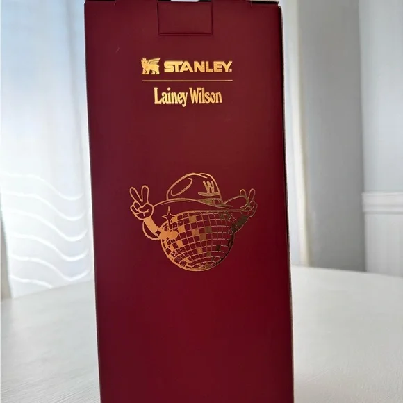 Stanley Bell Bottom Country Red Tumbler - Picture 3 of 8